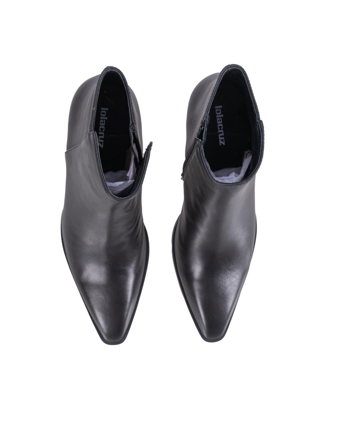 shop LOLACRUZ  Stivale: Lola Cruz stivaletti "Solenne" in pelle.
Modello Solenne Boots 75 con punta affusolata.
Gambale basso.
Tacco a spillo 7,5 cm.
Composizione: 100% Pelle.
Fabbricato in Spagna.. 023T14-N number 2480226